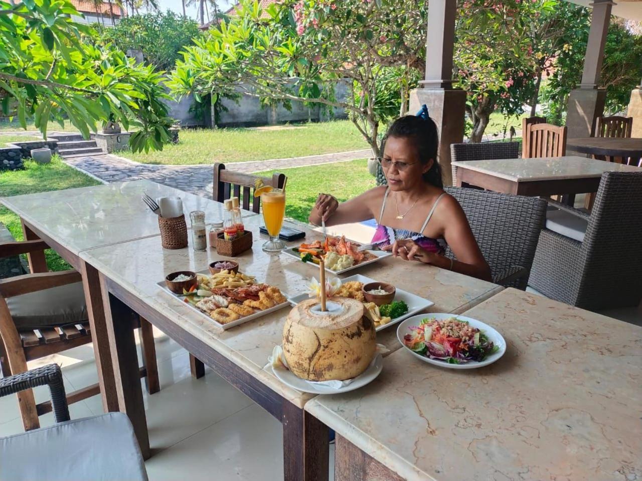 Ganesh Beach Hotel Candi Dasa  Luaran gambar