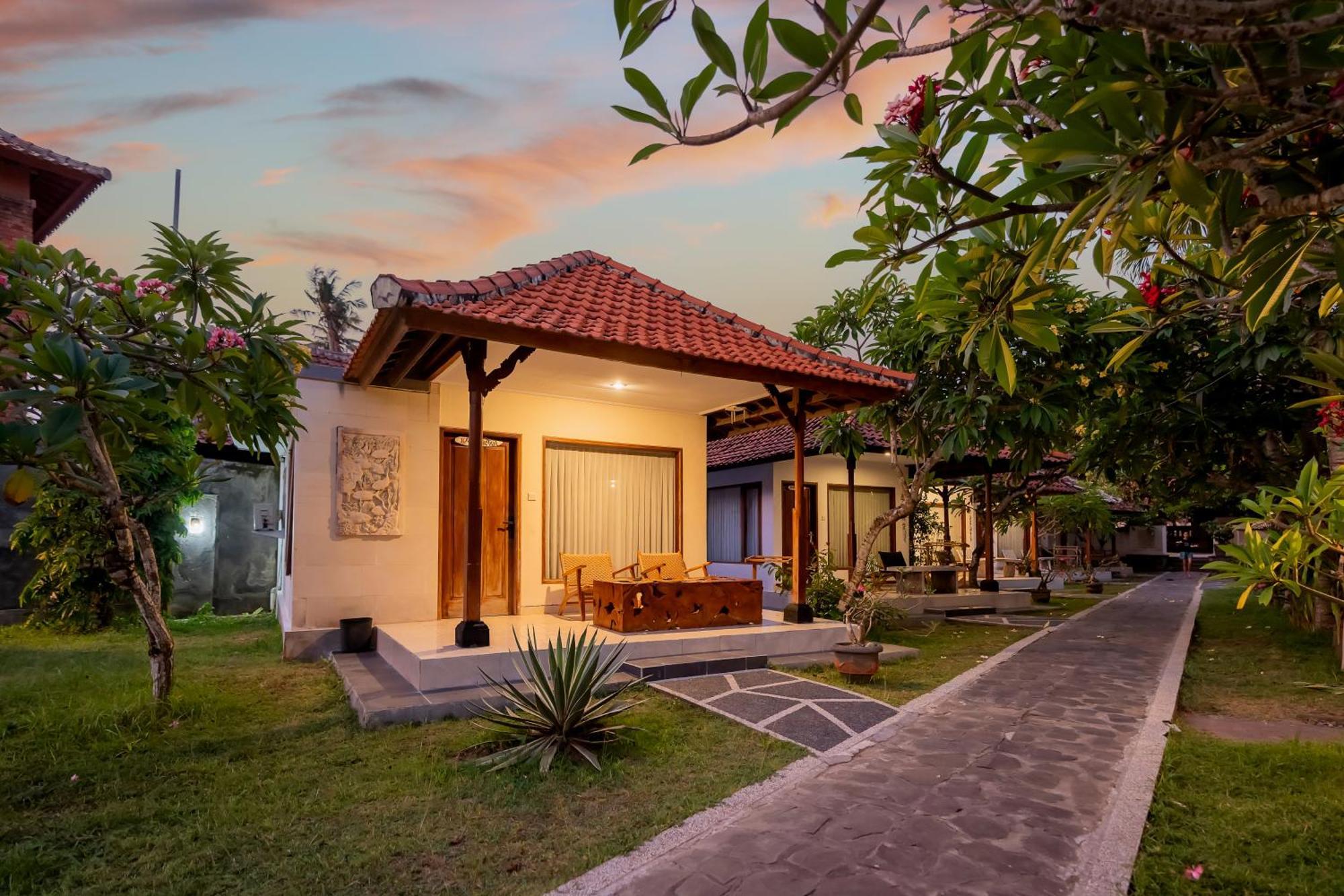 Ganesh Beach Hotel Candi Dasa  Luaran gambar