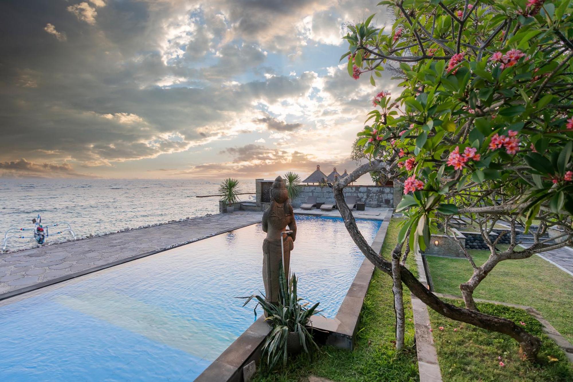 Ganesh Beach Hotel Candi Dasa  Luaran gambar